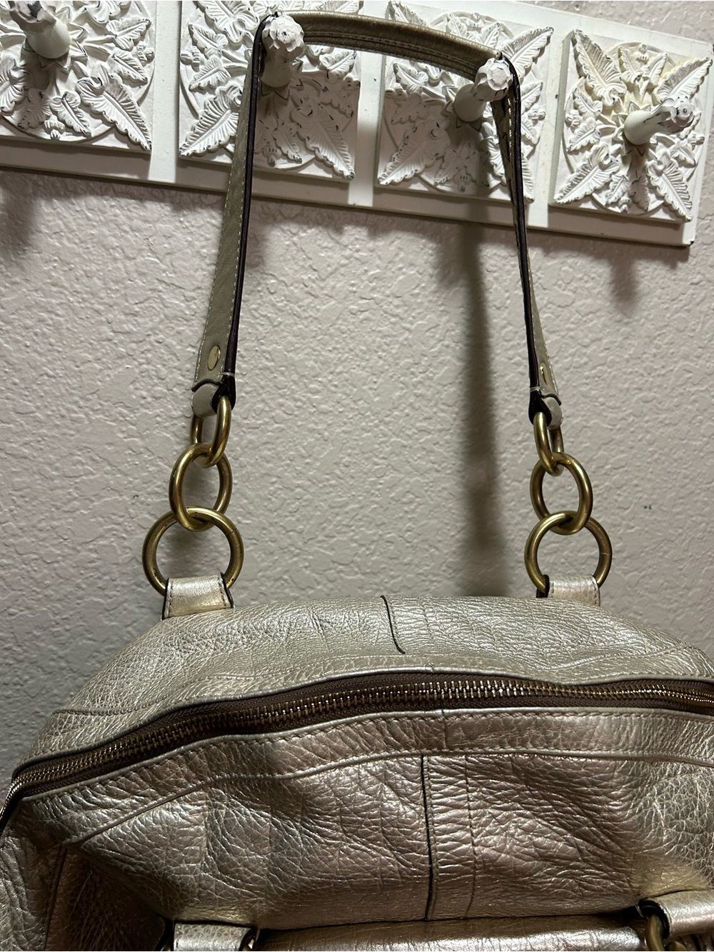 Authentic Coach Metallic Silver Leather Shoulder Bag with Brass Buckle Accents - Picture 6 of 16